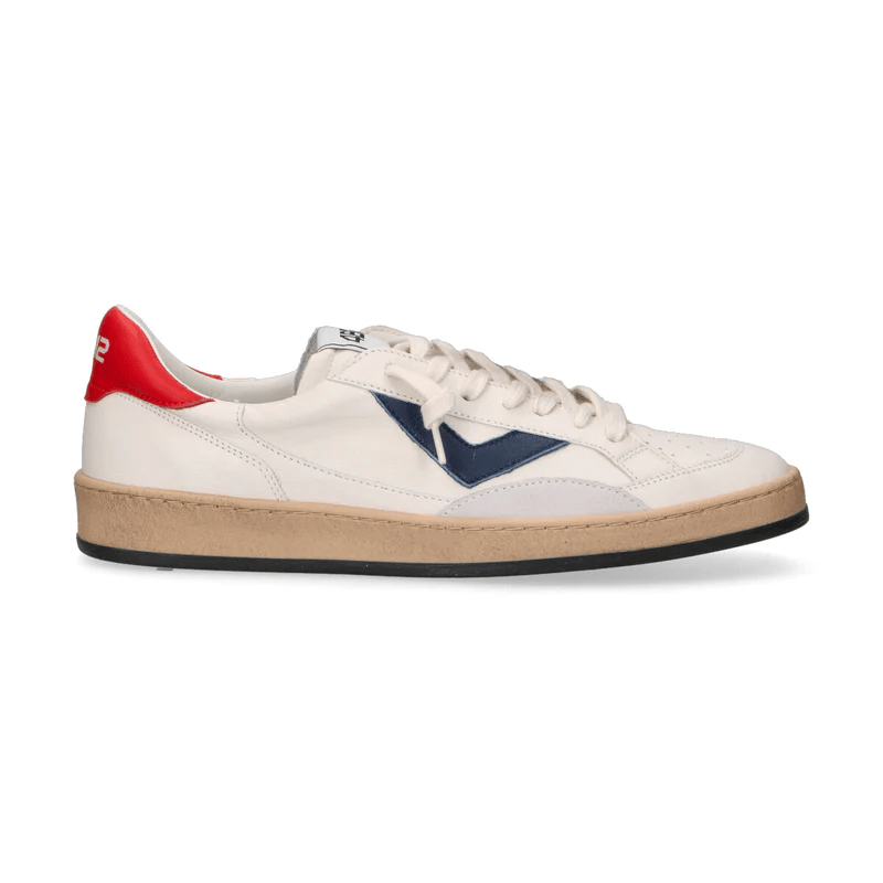 SNEAKERS IN PELLE - CALZATURE - Due Piedi