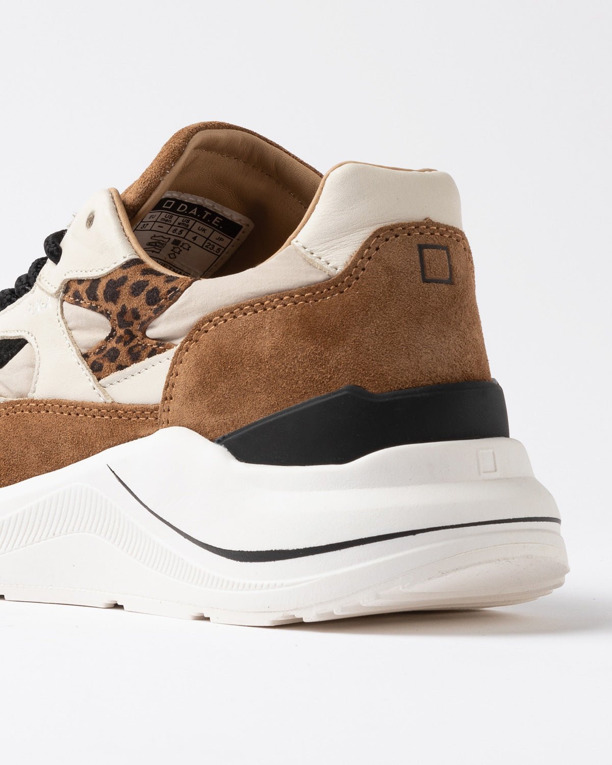 SNEAKERS IN PELLE - CALZATURE - Due Piedi