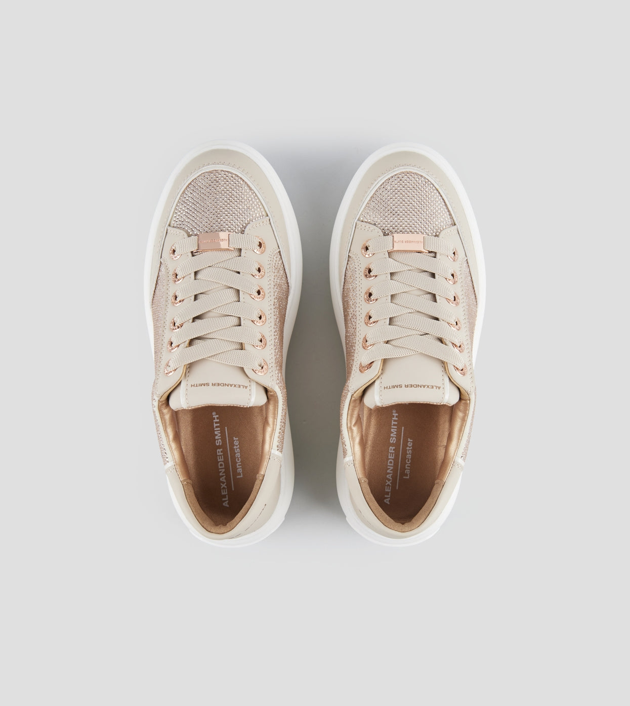 SNEAKERS IN PELLE - CALZATURE - Due Piedi