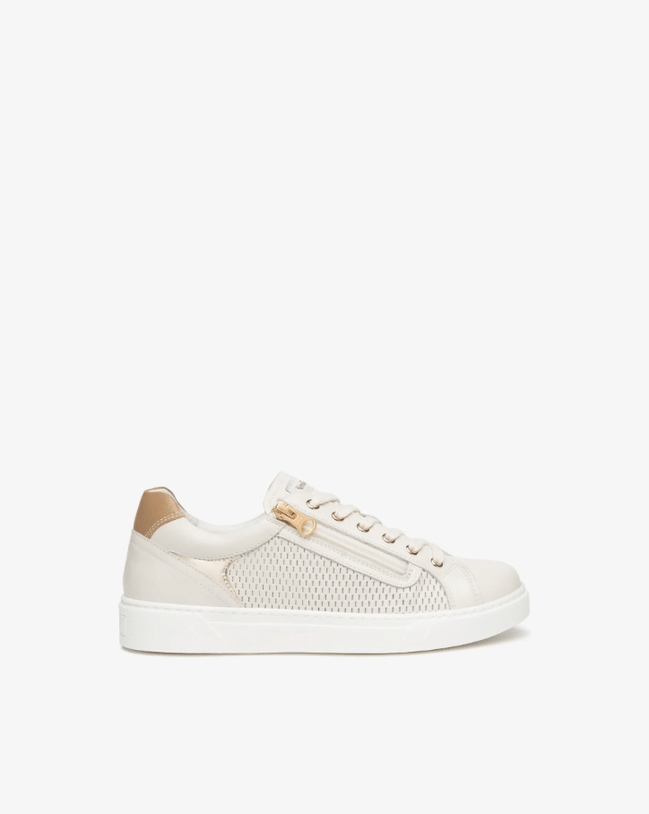 SNEAKERS IN PELLE - CALZATURE - Due Piedi