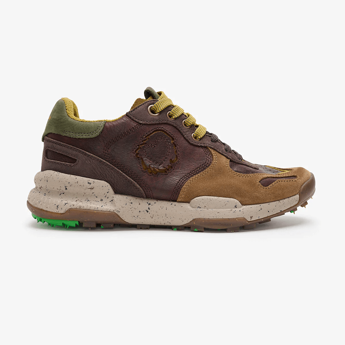 SNEAKERS IN PELLE - CALZATURE - Due Piedi