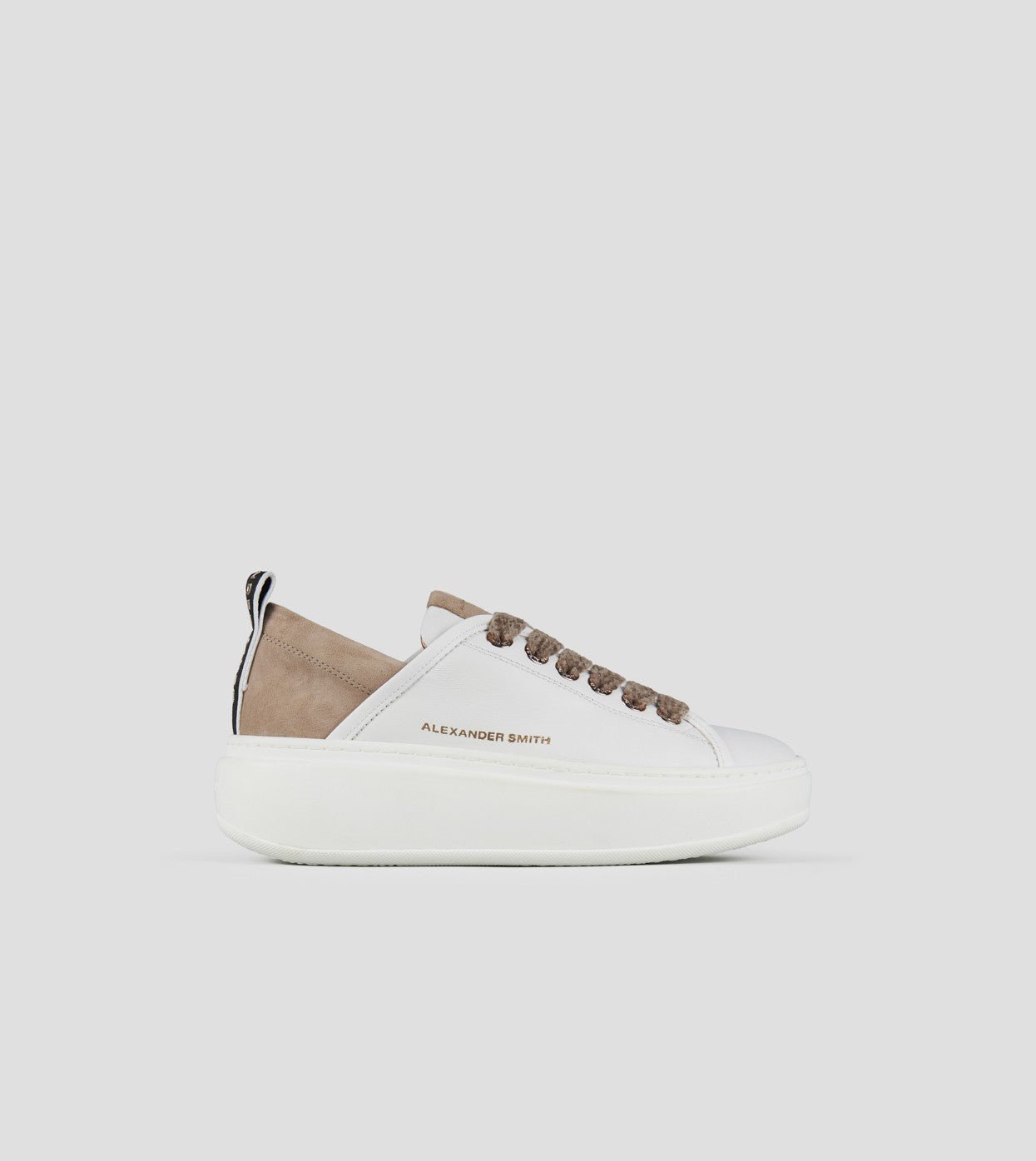 SNEAKERS IN PELLE - CALZATURE - Due Piedi
