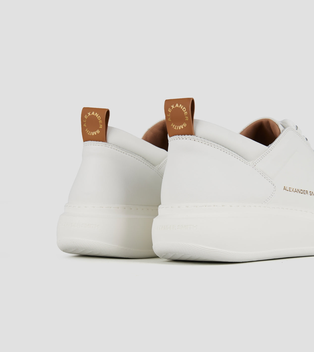 SNEAKERS IN PELLE - CALZATURE - Due Piedi