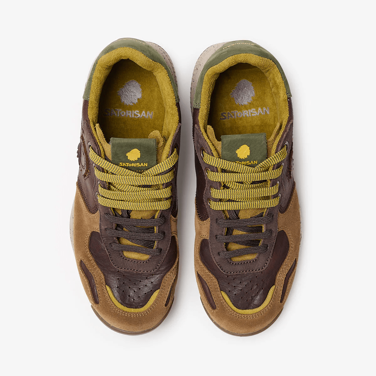 SNEAKERS IN PELLE - CALZATURE - Due Piedi