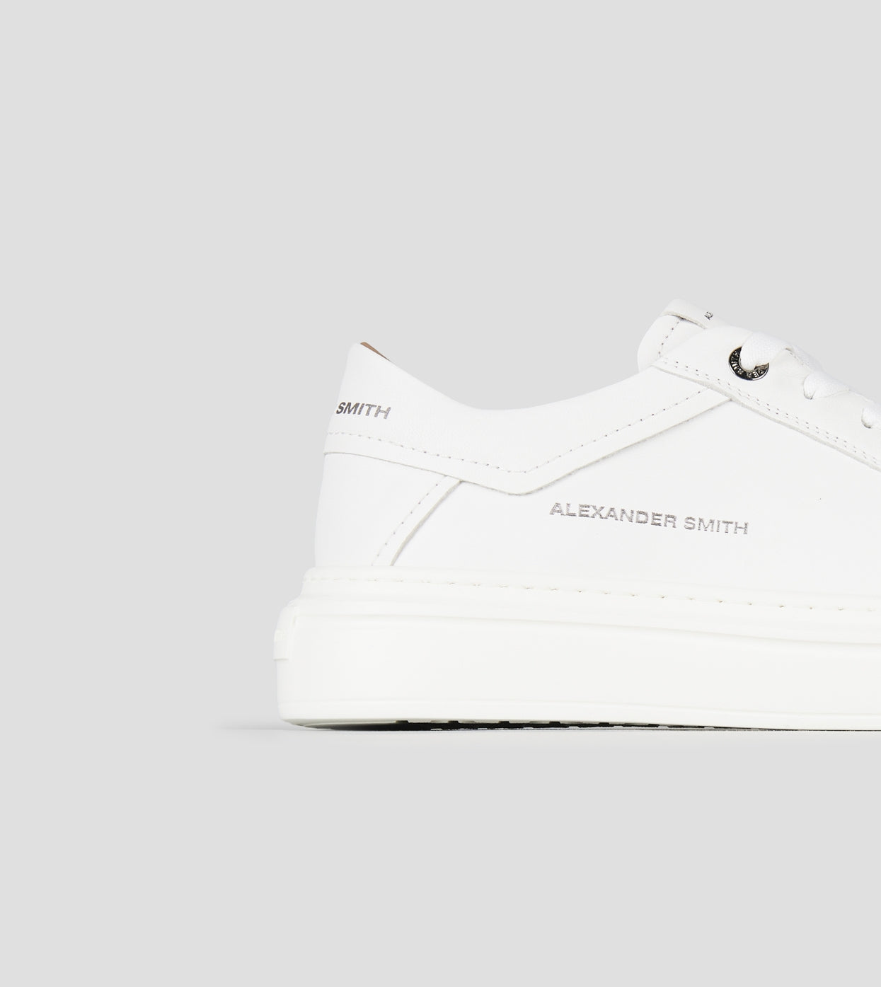 SNEAKERS IN PELLE - CALZATURE - Due Piedi