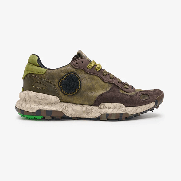 SNEAKERS IN PELLE - CALZATURE - Due Piedi