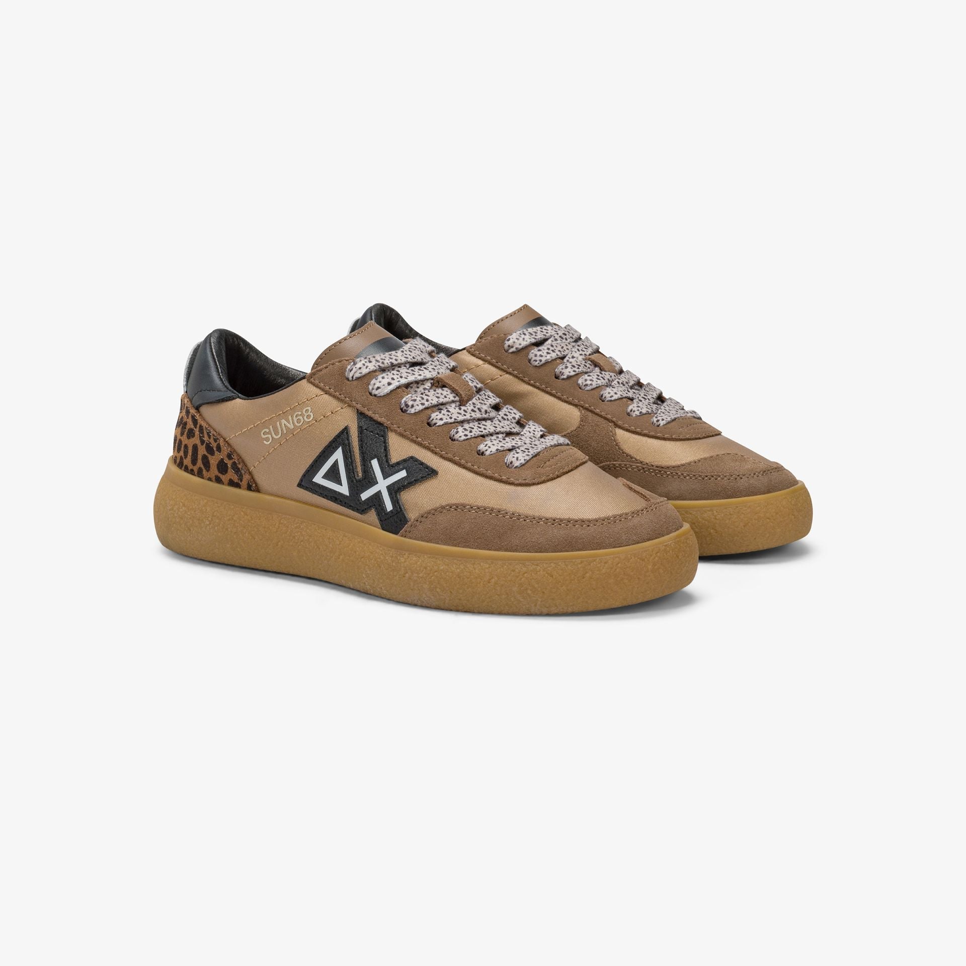 SNEAKERS IN PELLE E TESSUTO - CALZATURE - Due Piedi