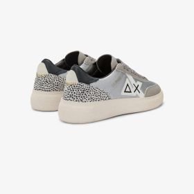 SNEAKERS IN PELLE E TESSUTO - CALZATURE - Due Piedi