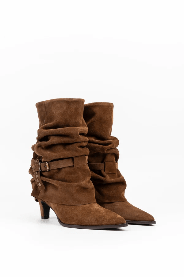 STIVALE IN CAMOSCIO - CALZATURE - Due Piedi