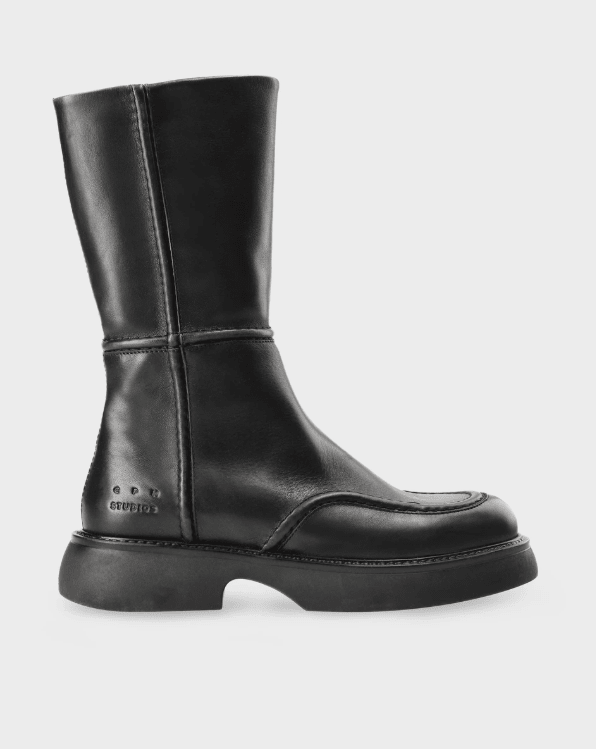 STIVALE IN PELLE - CALZATURE - Due Piedi