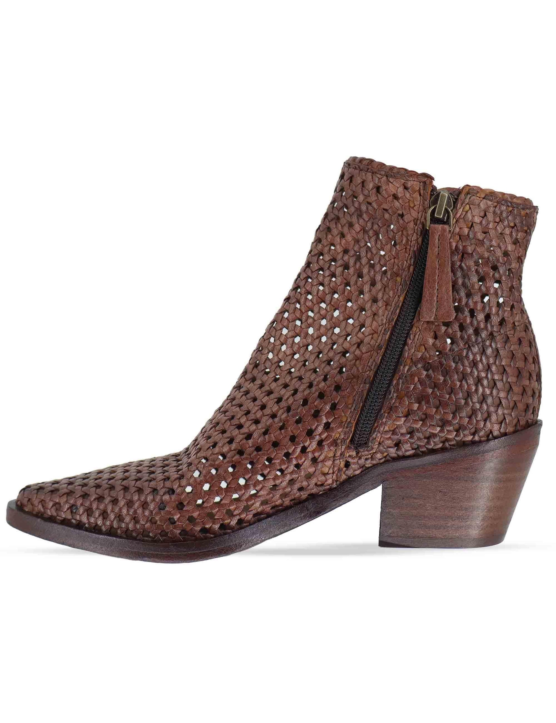 TRONCHETTO IN PELLE - CALZATURE - Due Piedi