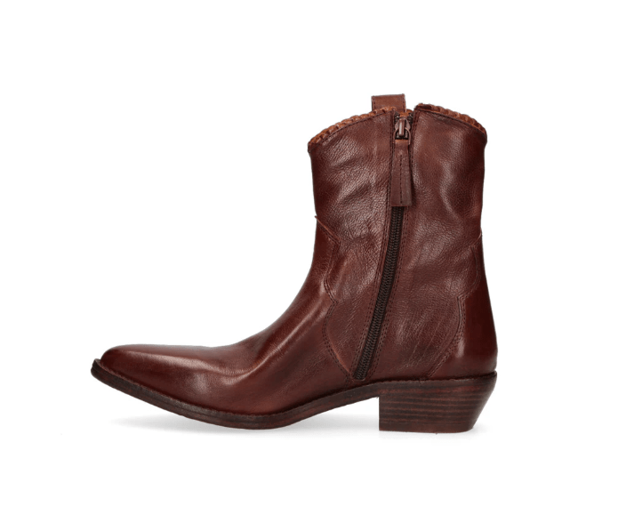 TRONCHETTO IN PELLE - CALZATURE - Due Piedi