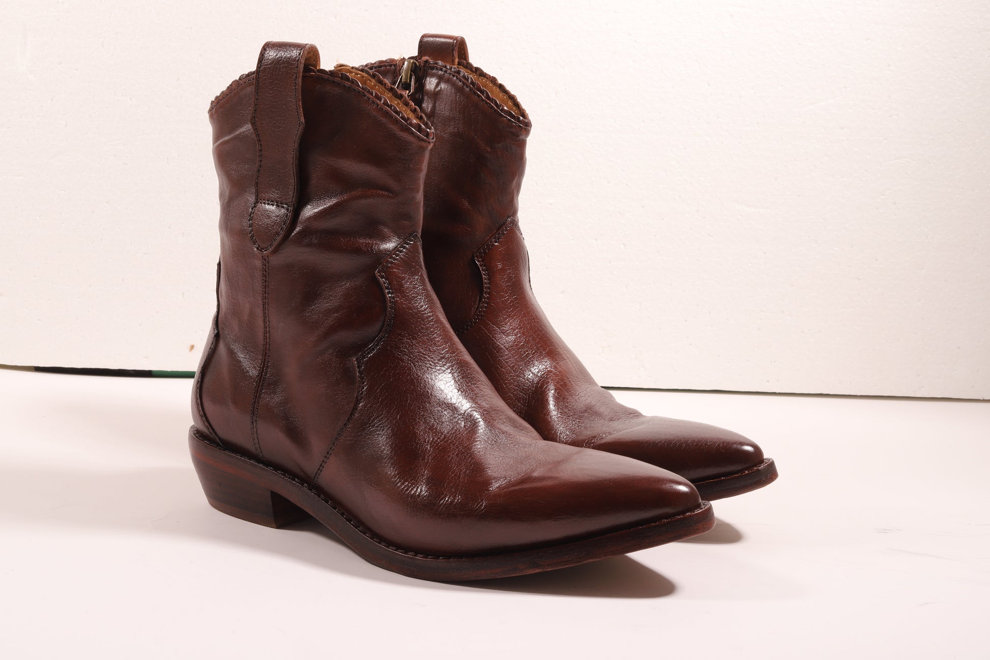 TRONCHETTO IN PELLE - CALZATURE - Due Piedi