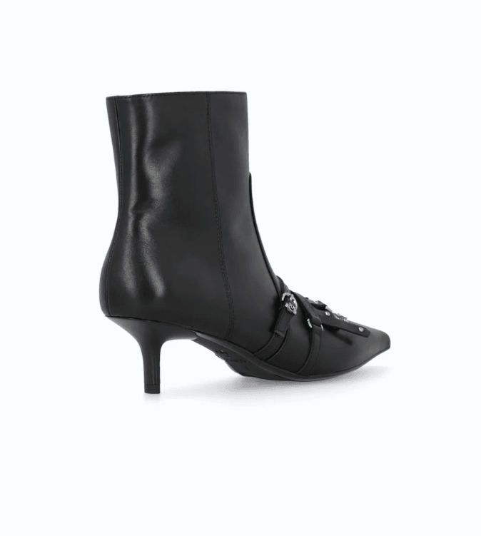 TRONCHETTO IN PELLE - CALZATURE - Due Piedi