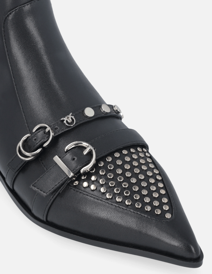 TRONCHETTO IN PELLE NERA - CALZATURE - Due Piedi